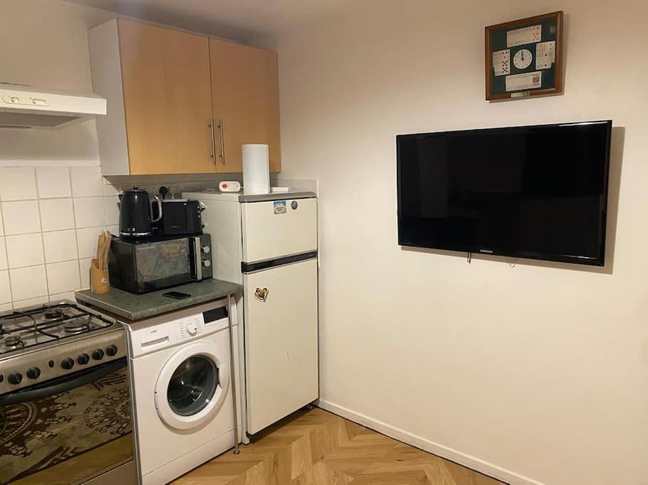 2 Bedroom Flat Camberwell Grove Londýn Exteriér fotografie